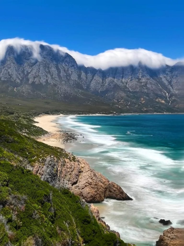 Scenic Kogelberg Coast with turquoise water and mountains along the Western Cape